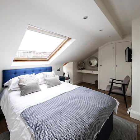 Wimbledon Park Bed & Breakfast London Bagian luar foto