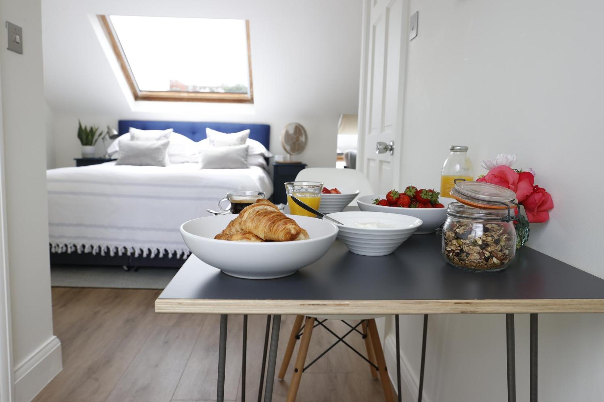 Wimbledon Park Bed & Breakfast London Bagian luar foto